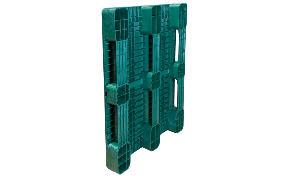 48 x 40 Solid Deck Green Pallet with 3 runners - Image 2