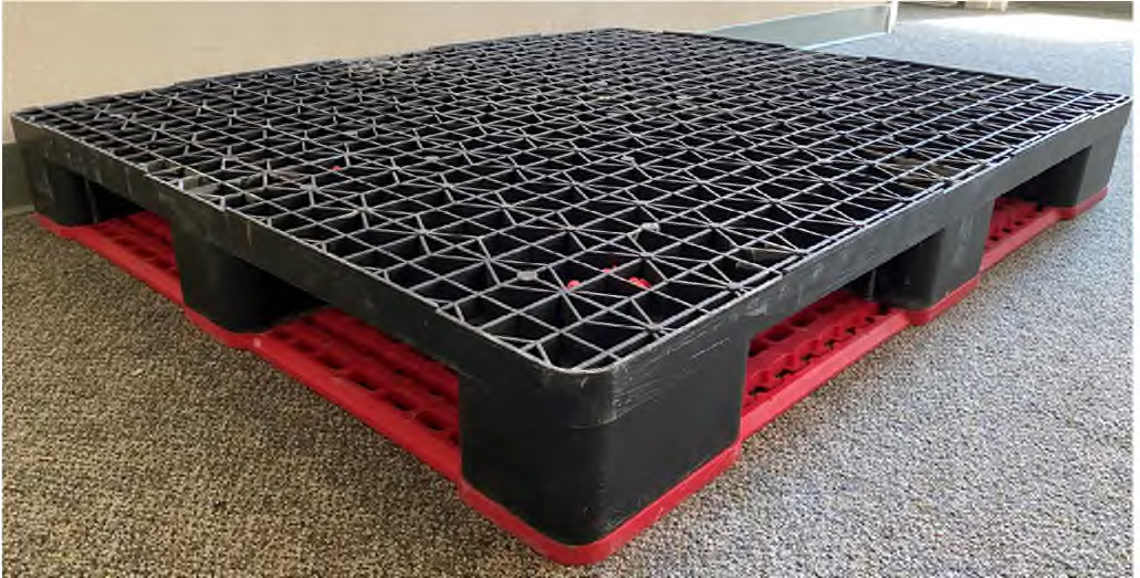 40 x 48 x 6 Heavy Duty Pallet with 9 posts