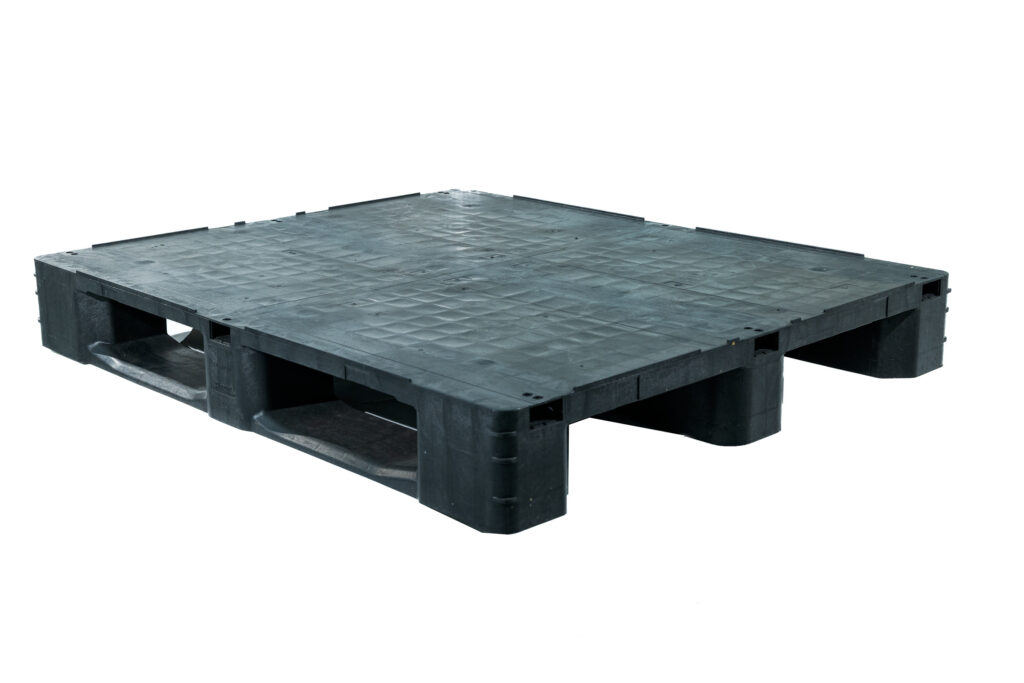 48 x 40 3 Runner CD Reinforced Rackable Pallet