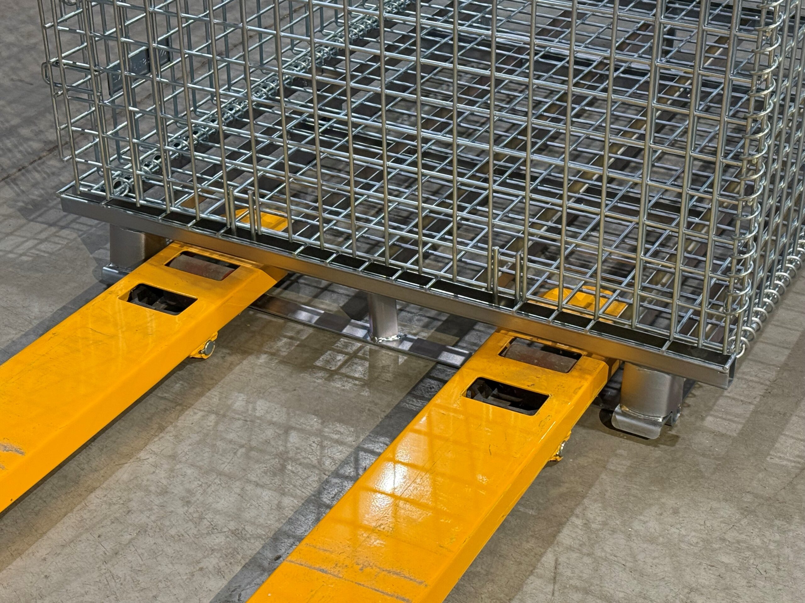 Heavy Duty Feet with 2 Runner Bars - Image 3