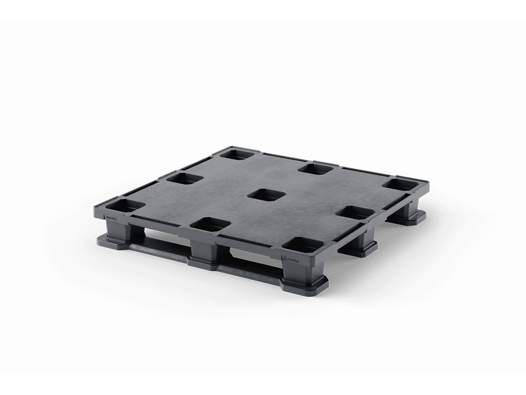 45 x 45 Closed Deck 3 Runner Container Pallet