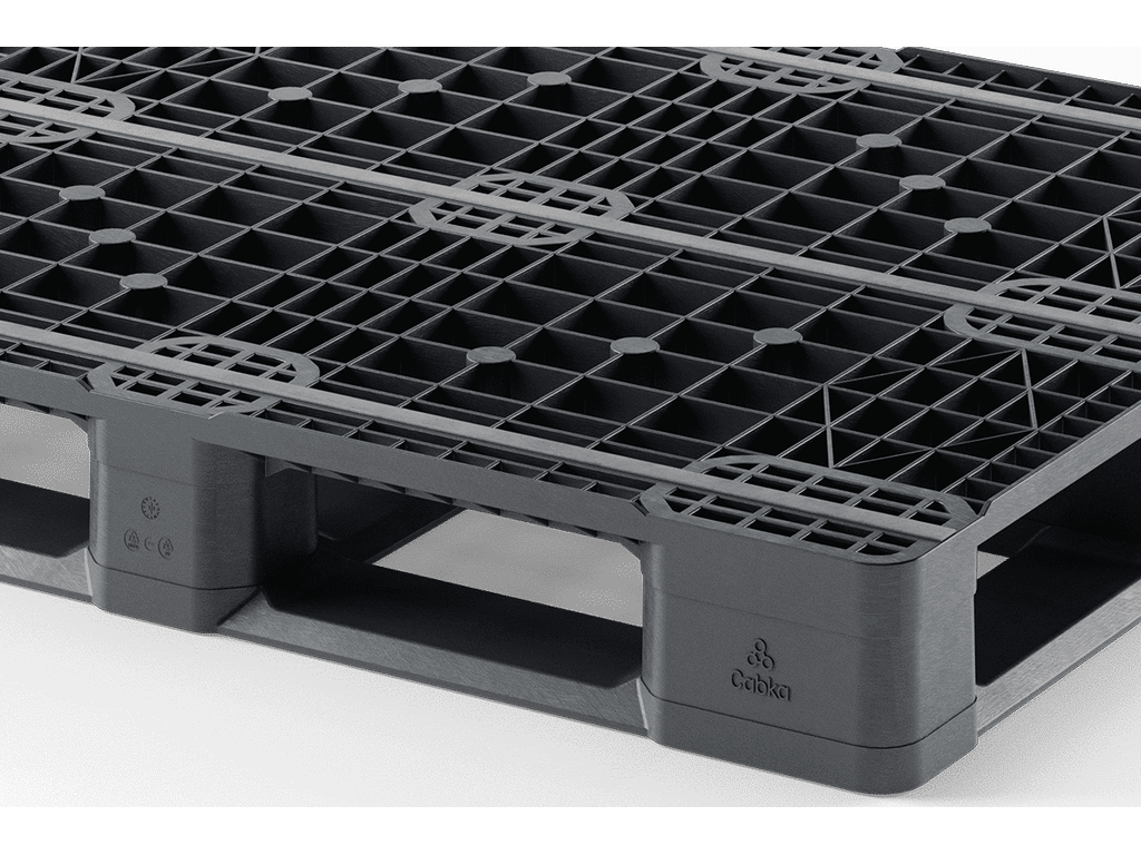 48 x 40 Rackable 6 Runner Pallet with Metal Rods - Image 4