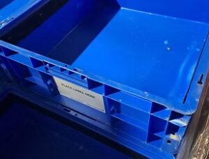 24 x 22 x 7 Used Handheld Totes